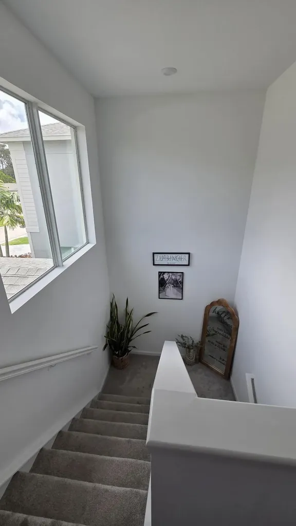 6668 Pointe Of Woods Drive West Palm Beach FL 33413