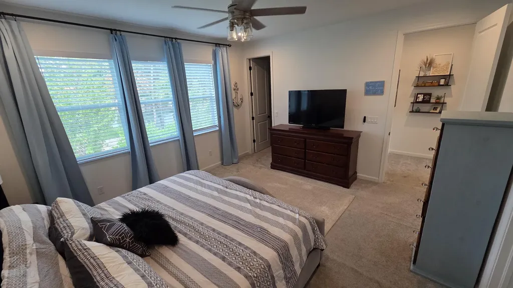 6668 Pointe Of Woods Drive West Palm Beach FL 33413
