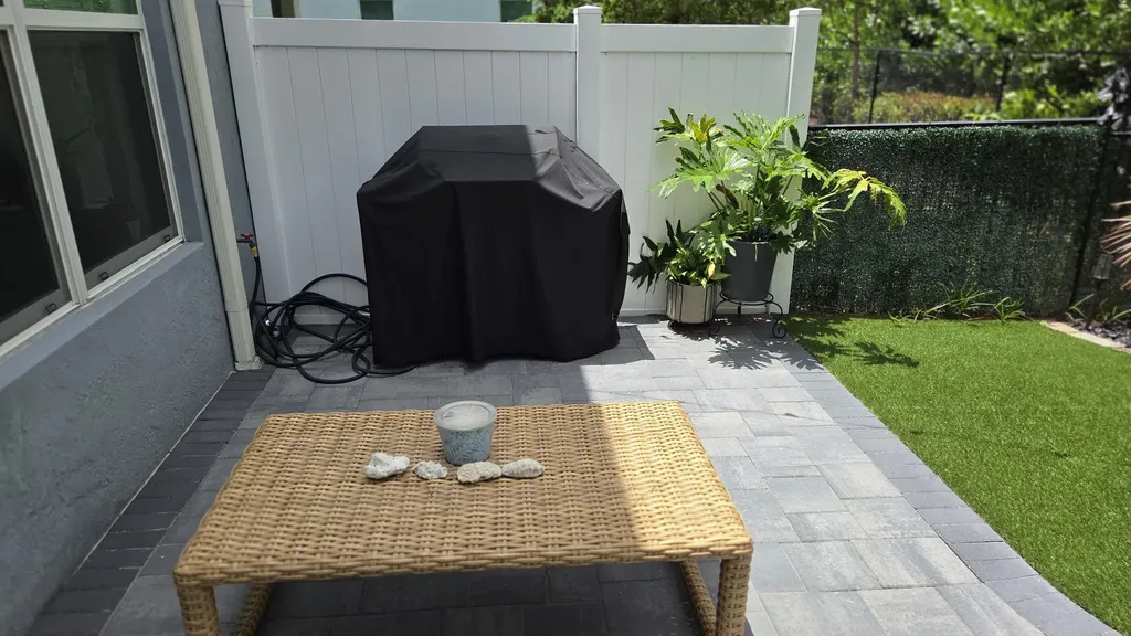 6668 Pointe Of Woods Drive West Palm Beach FL 33413
