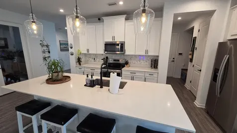 6668 Pointe Of Woods Drive West Palm Beach FL 33413