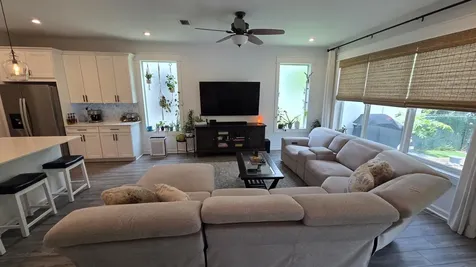6668 Pointe Of Woods Drive West Palm Beach FL 33413