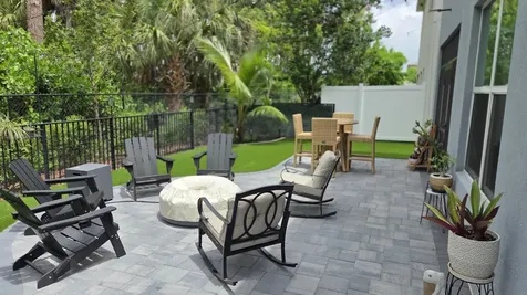 6668 Pointe Of Woods Drive West Palm Beach FL 33413