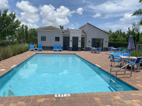 6668 Pointe Of Woods Drive West Palm Beach FL 33413