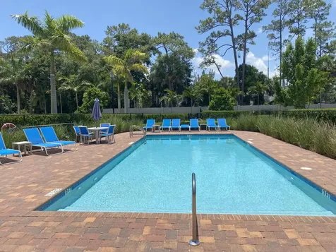 6668 Pointe Of Woods Drive West Palm Beach FL 33413