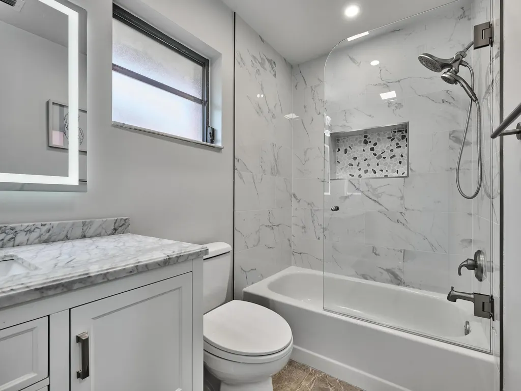 6067 Kings Gate Circle Delray Beach FL 33484