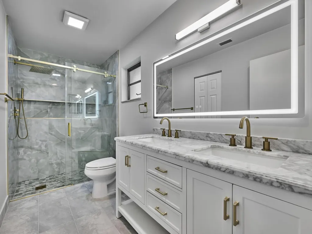 6067 Kings Gate Circle Delray Beach FL 33484