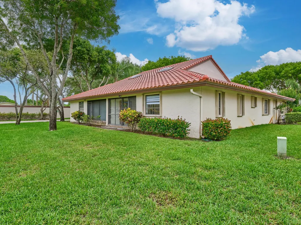 6067 Kings Gate Circle Delray Beach FL 33484