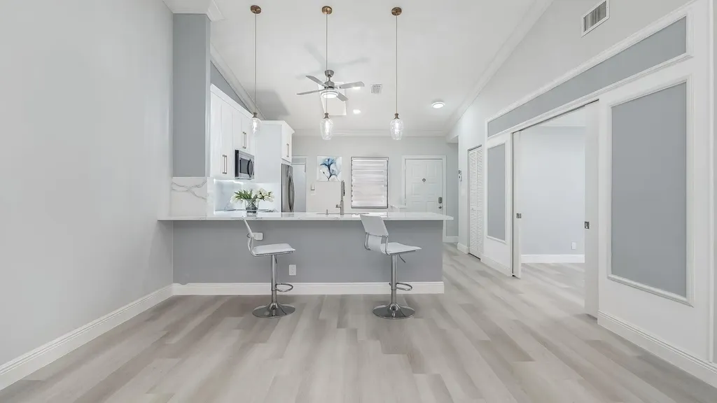 6067 Kings Gate Circle Delray Beach FL 33484
