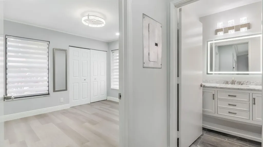 6067 Kings Gate Circle Delray Beach FL 33484