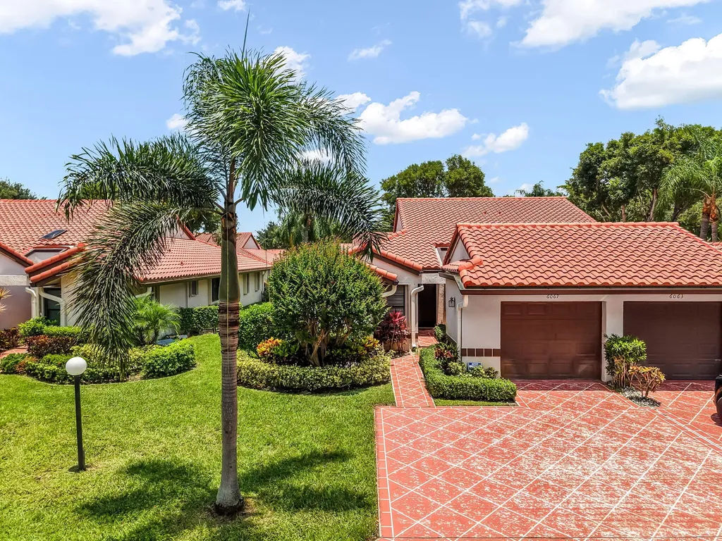 6067 Kings Gate Circle Delray Beach FL 33484