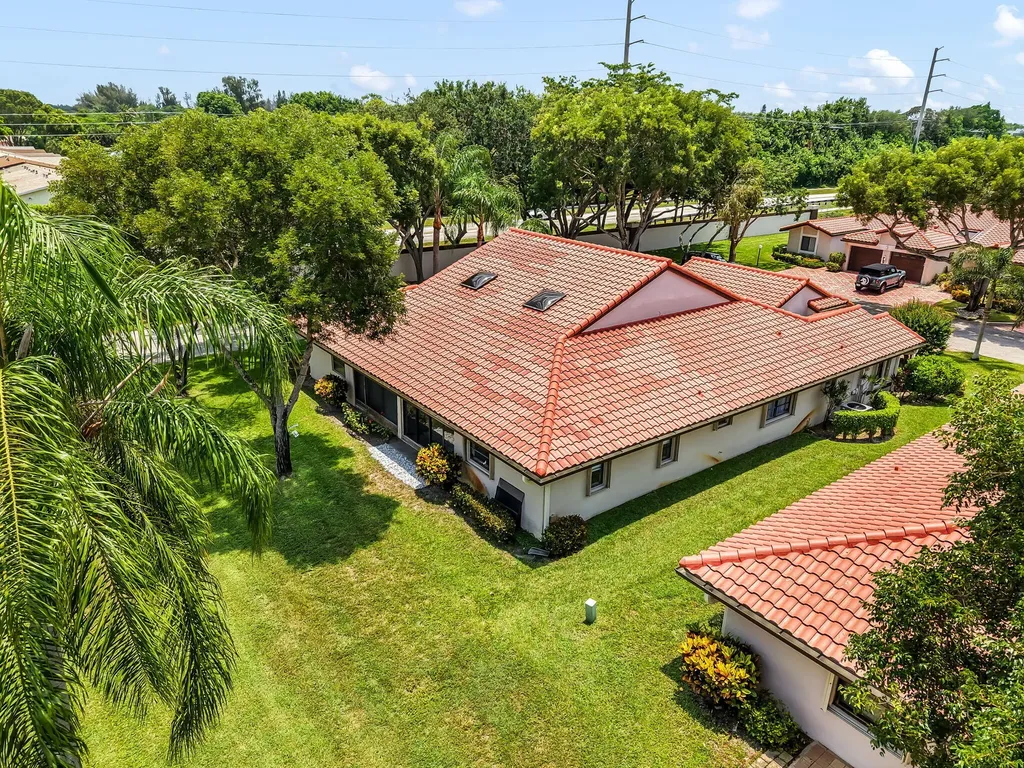 6067 Kings Gate Circle Delray Beach FL 33484