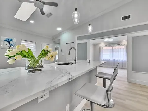 6067 Kings Gate Circle Delray Beach FL 33484