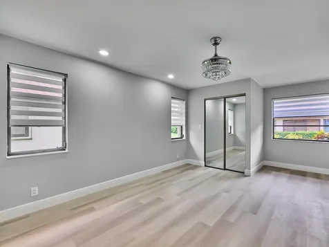 6067 Kings Gate Circle Delray Beach FL 33484