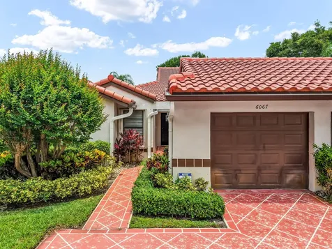6067 Kings Gate Circle Delray Beach FL 33484