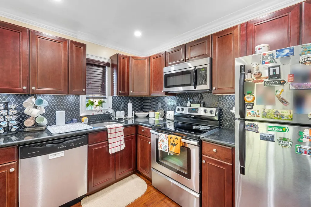 1616 SE Green Acres Circle Port St Lucie FL 34952