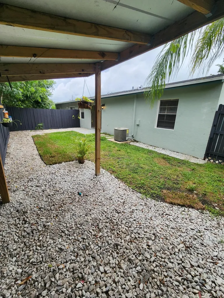 2167 Laura Lane West Palm Beach FL 33415