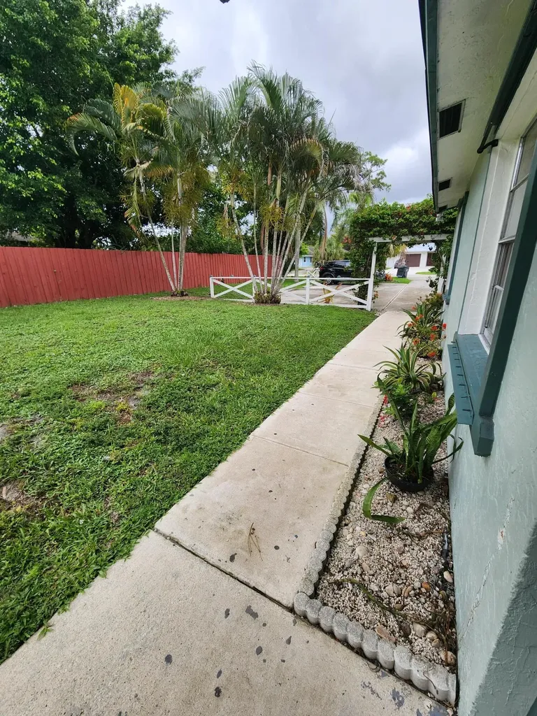 2167 Laura Lane West Palm Beach FL 33415