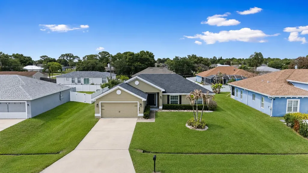 449 SW Exmore Avenue Port St Lucie FL 34983