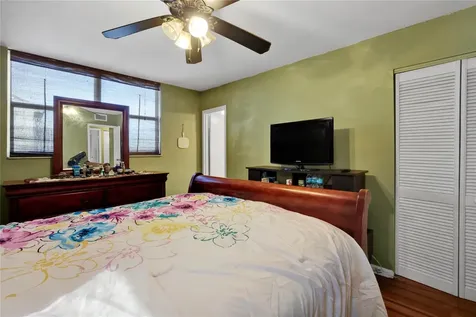 2800 Somerset Drive Lauderdale Lakes FL 33311