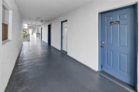 2800 Somerset Drive Lauderdale Lakes FL 33311