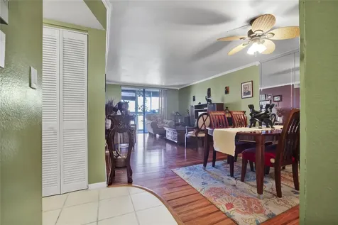 2800 Somerset Drive Lauderdale Lakes FL 33311