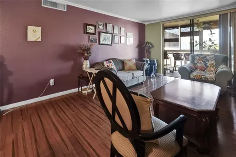 2800 Somerset Drive Lauderdale Lakes FL 33311