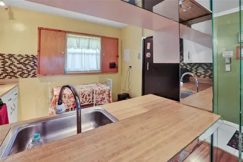 2800 Somerset Drive Lauderdale Lakes FL 33311