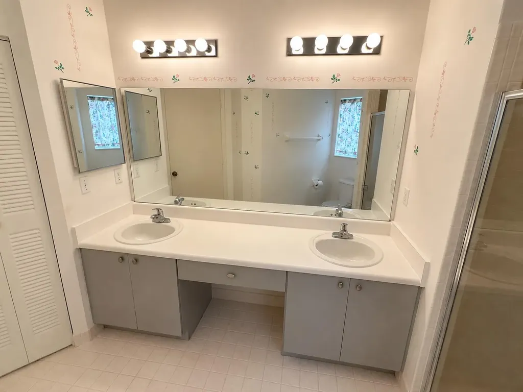 4907 Concordia Lane Boynton Beach FL 33436