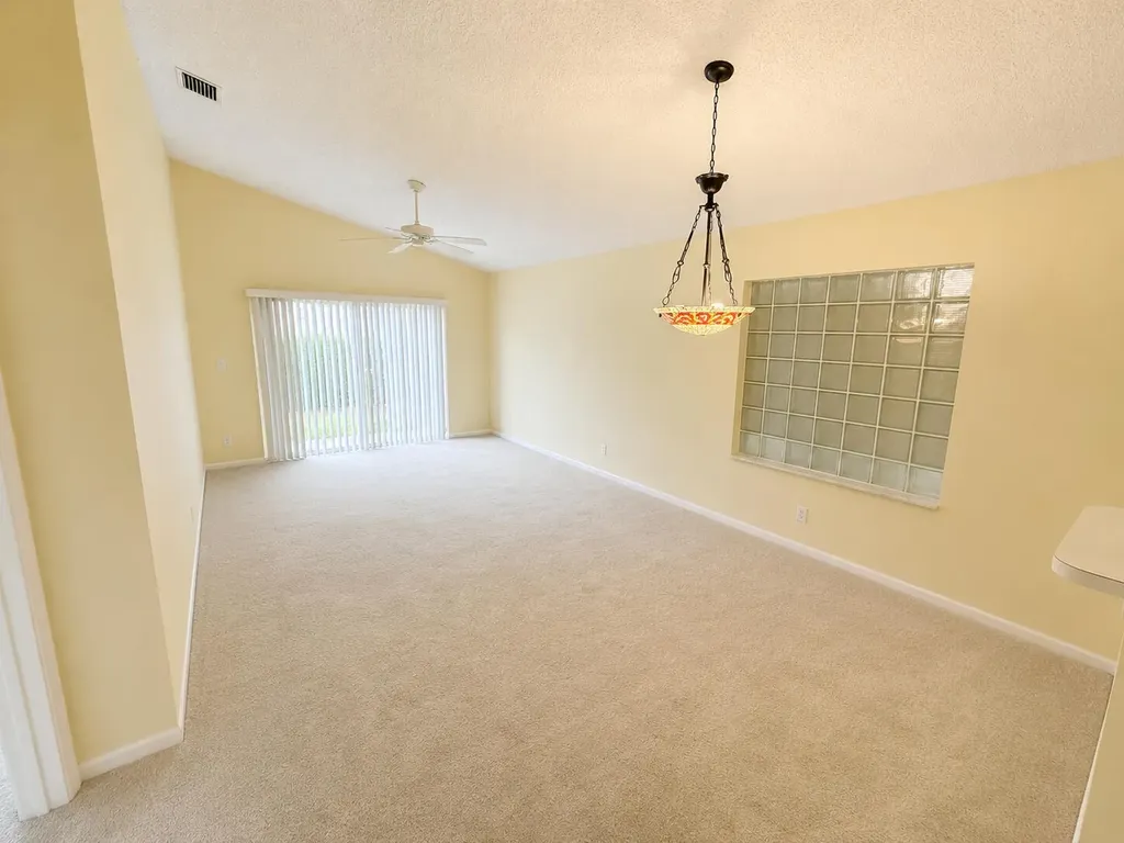 4907 Concordia Lane Boynton Beach FL 33436