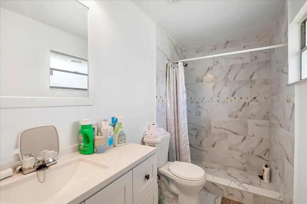 216 Micco Avenue Sebring FL 33870