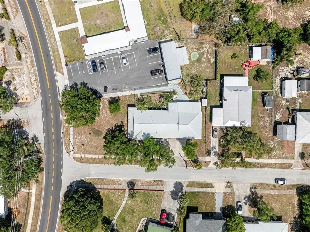216 Micco Avenue Sebring FL 33870