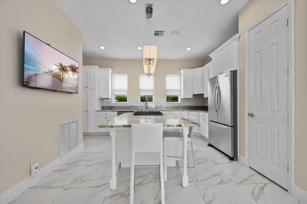 208 Glacier Street Palm Beach Gardens FL 33410