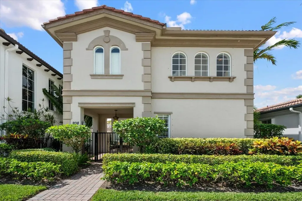 208 Glacier Street Palm Beach Gardens FL 33410