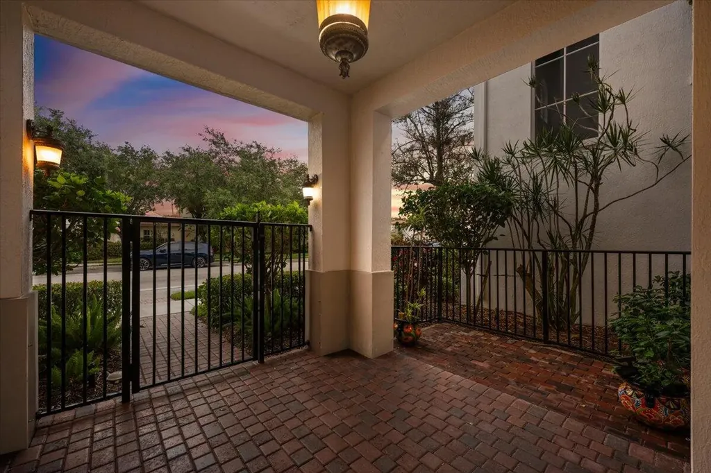 208 Glacier Street Palm Beach Gardens FL 33410