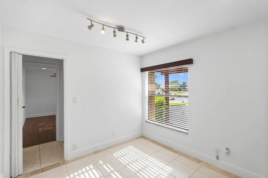 18051 S 104th Terrace Terrace S Boca Raton FL 33498