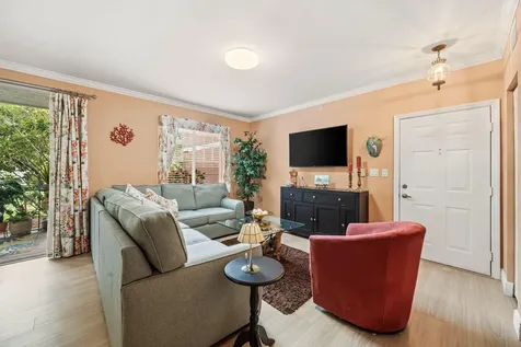 6529 Emerald Dunes Drive Royal Palm Beach FL 33411