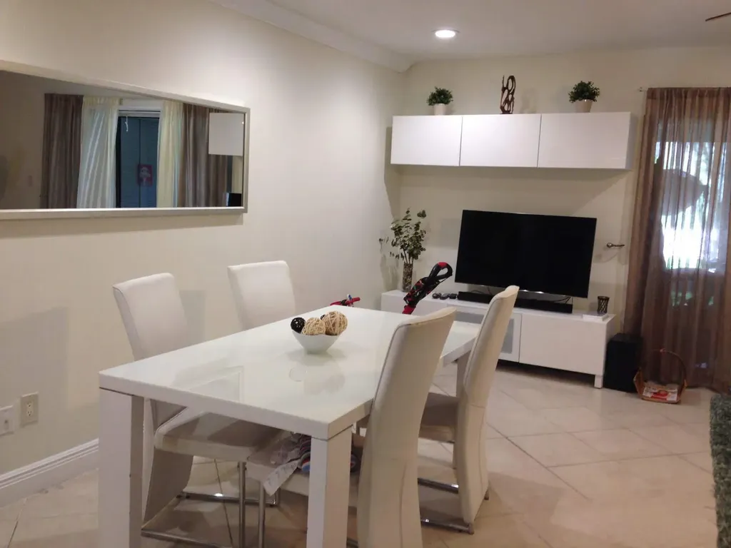 21643 Cypress Road Boca Raton FL 33433