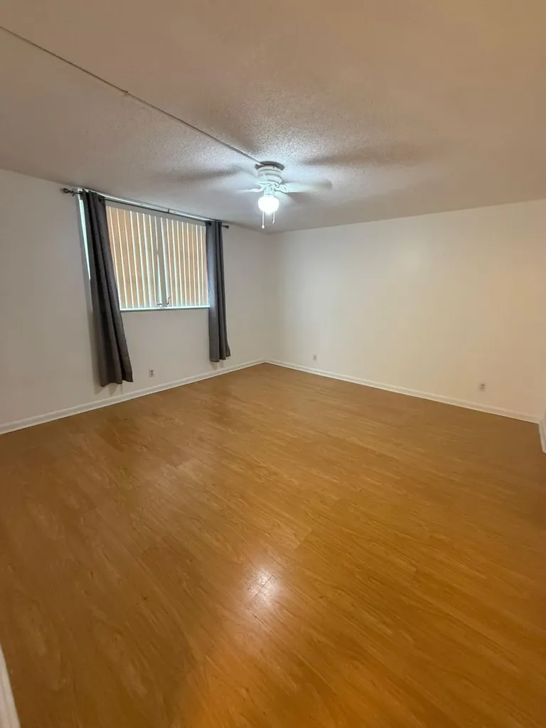 404 NW 68th Avenue Plantation FL 33317