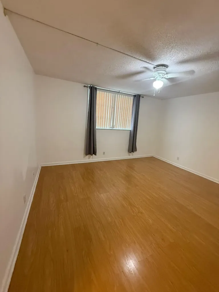 404 NW 68th Avenue Plantation FL 33317