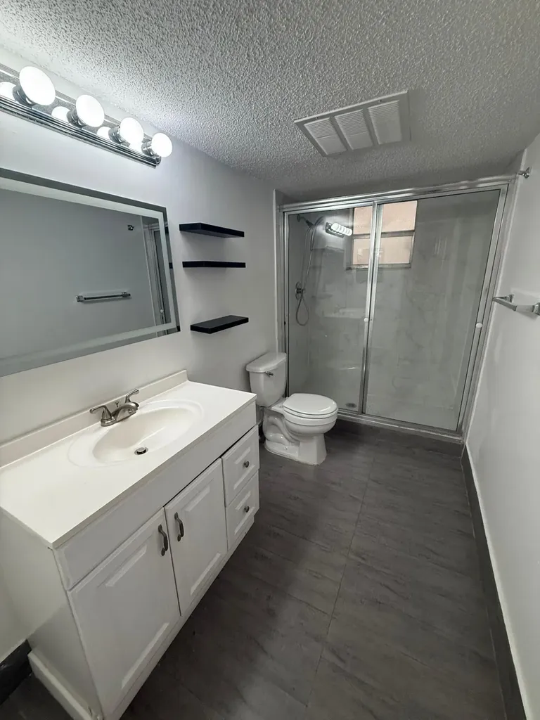 404 NW 68th Avenue Plantation FL 33317