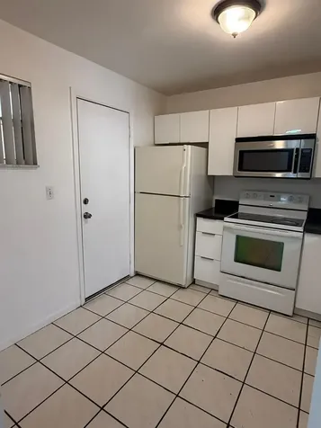 404 NW 68th Avenue Plantation FL 33317