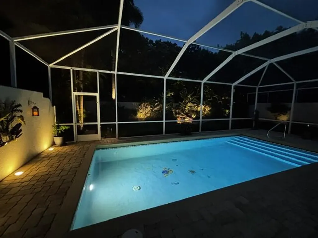 146 Lost Bridge Drive Palm Beach Gardens FL 33410