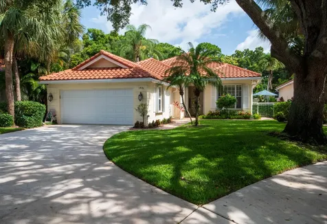 146 Lost Bridge Drive Palm Beach Gardens FL 33410