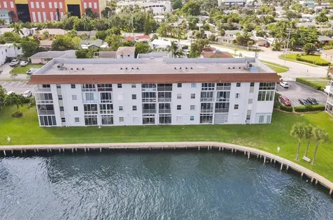 410 Wilma Circle Riviera Beach FL 33404
