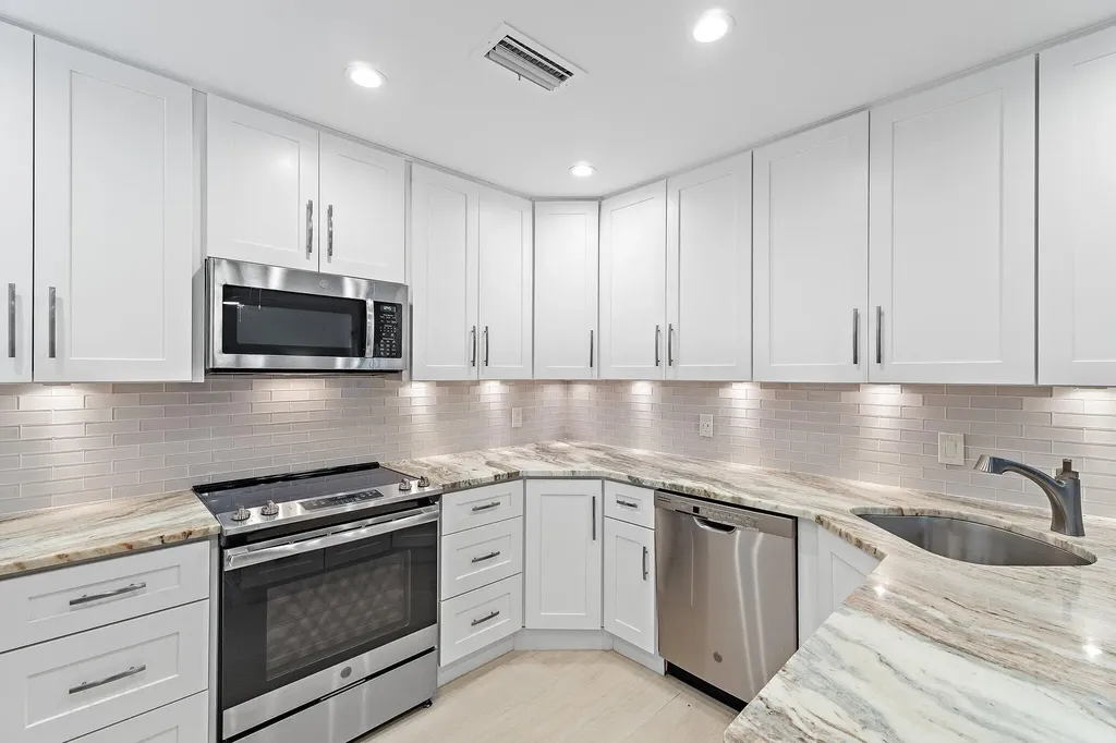 2605 N Fairway Drive Drive N Jupiter FL 33477