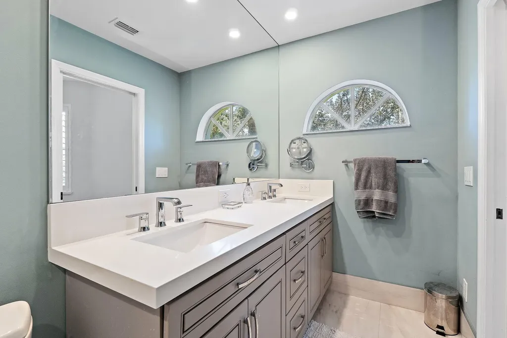 2605 N Fairway Drive Drive N Jupiter FL 33477