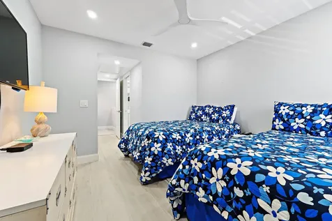 2605 N Fairway Drive Drive N Jupiter FL 33477