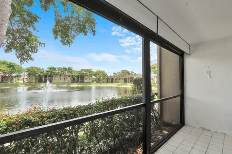 715 Sunny Pine Way Greenacres FL 33415