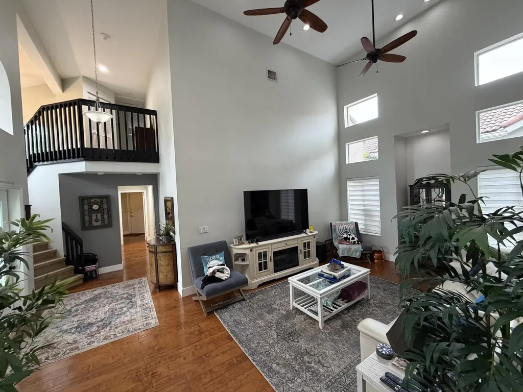 10157 NW 4th Street Plantation FL 33324
