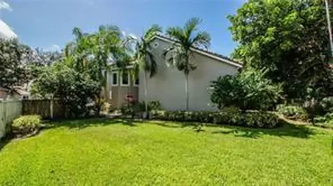 10157 NW 4th Street Plantation FL 33324